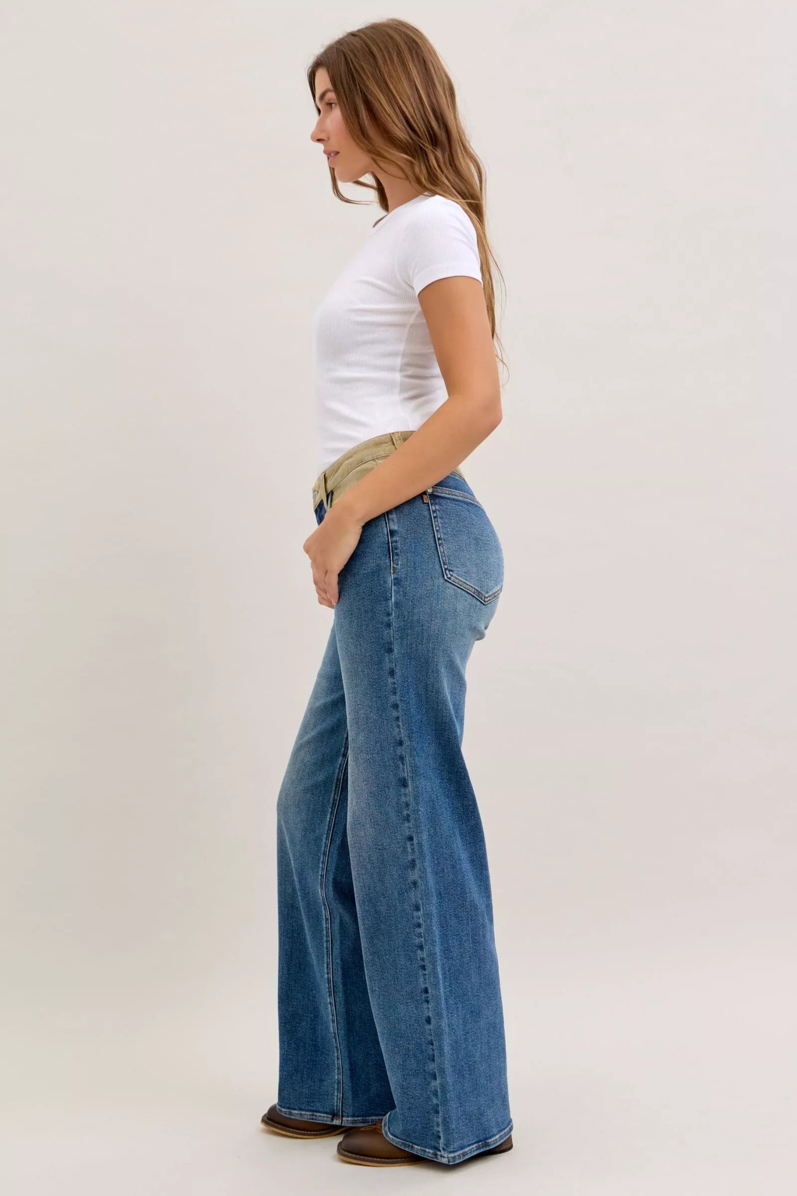 Women's jeans – product view 7