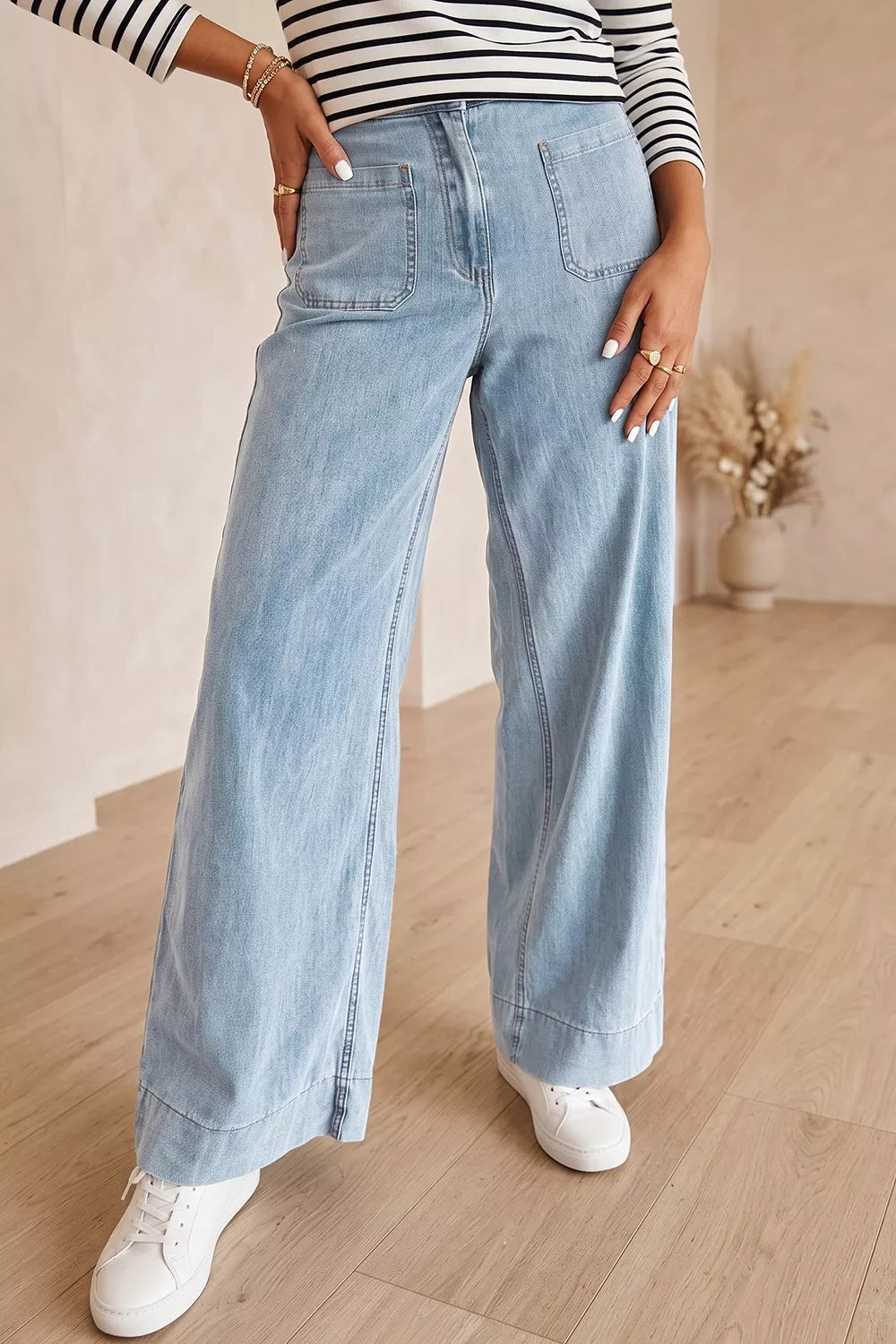Trendsi Solid Full-Length Regular Pocket Detail Jeans -