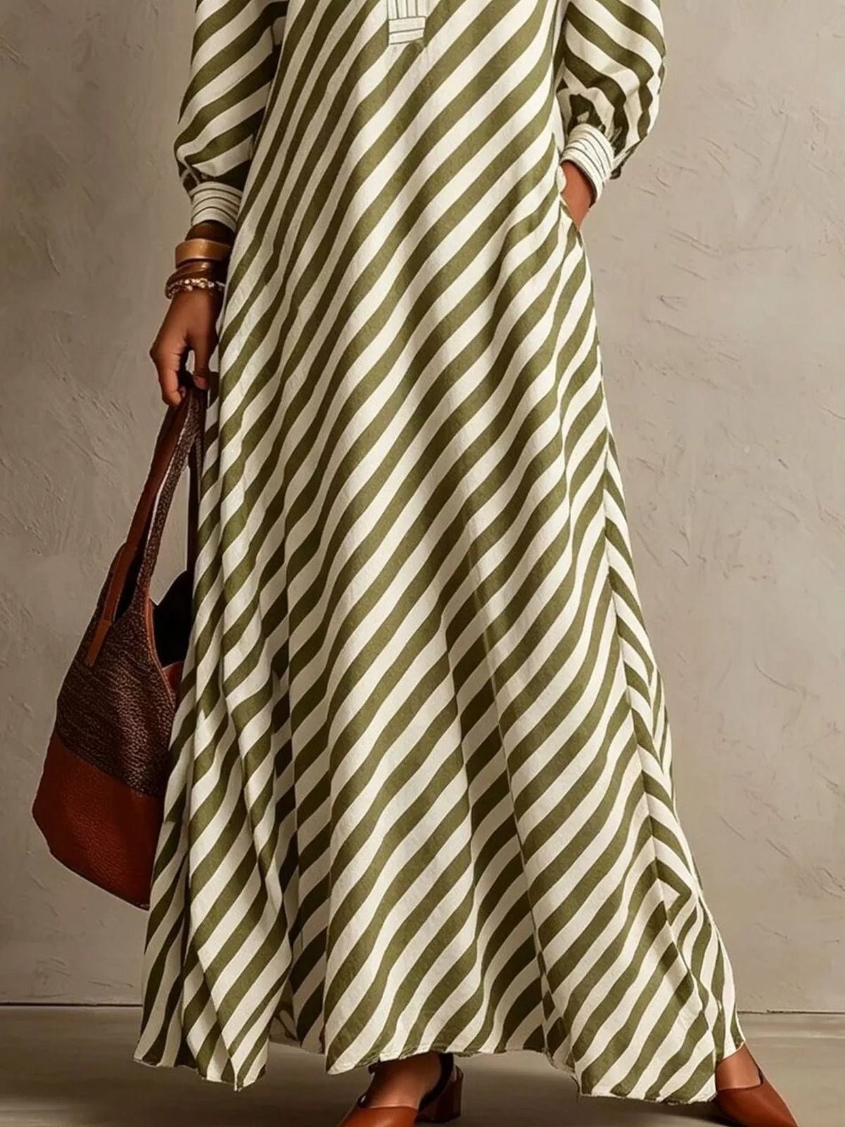 Striped Long Sleeves Maxi Dress in green, skirt detail