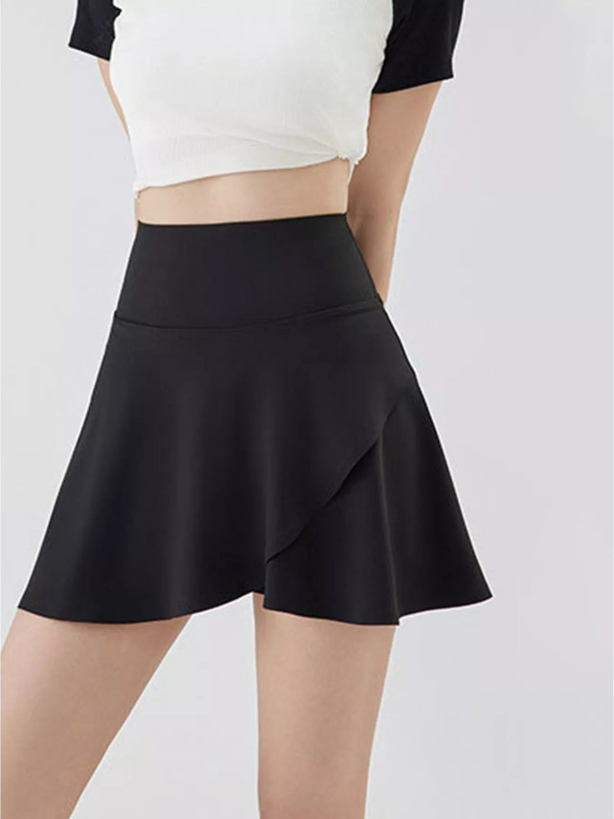Black flared athletic skort