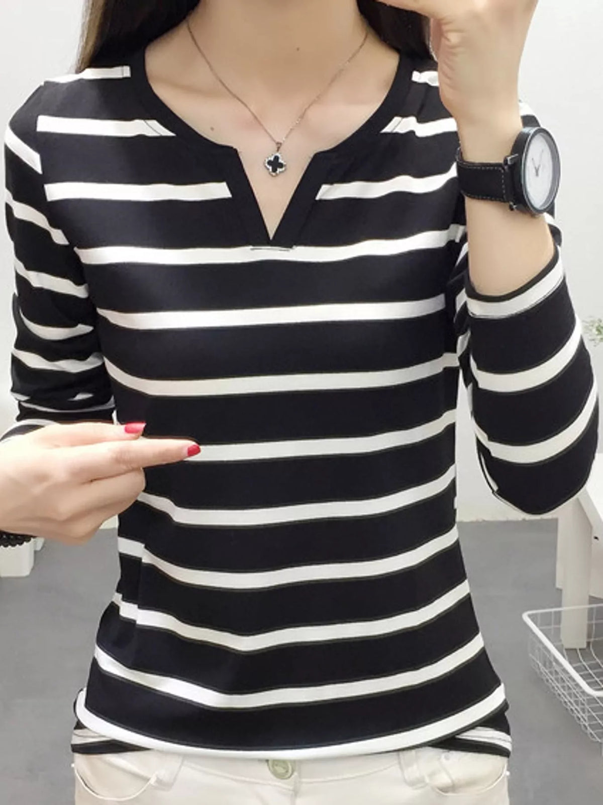 Striped Notched Long Sleeve T-Shirt in black