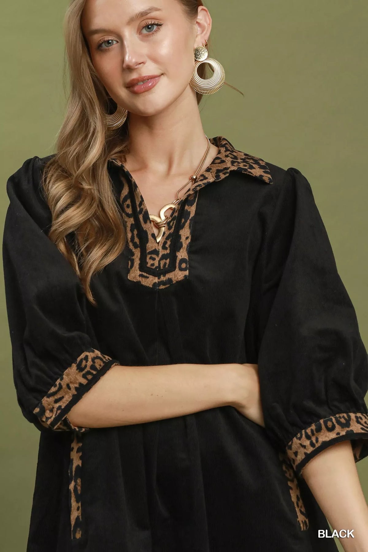 Women's apparel – product view 4