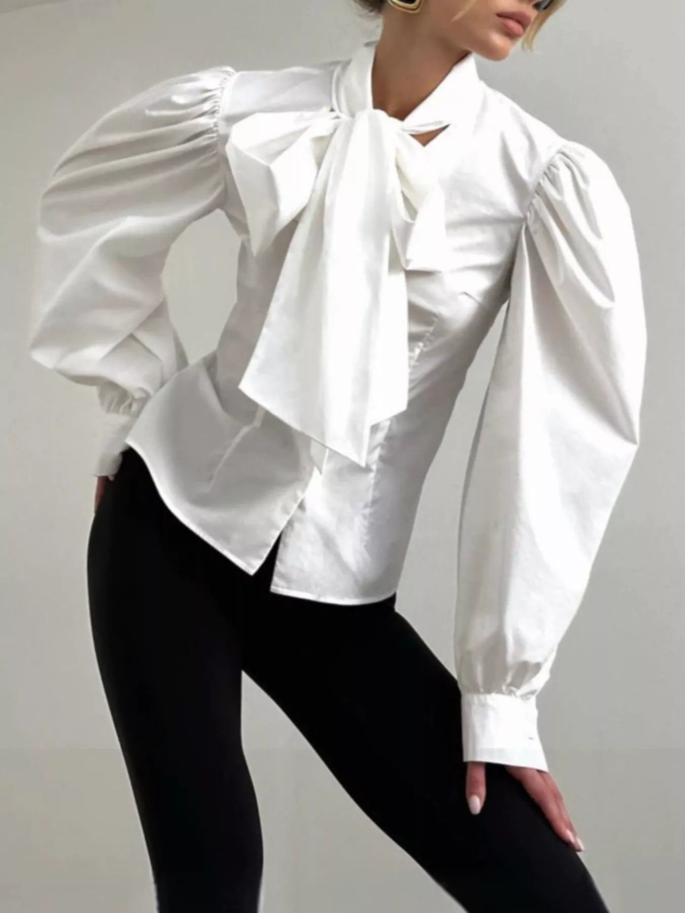 Trendsi Bow Tie Puffed Sleeves Blouse -