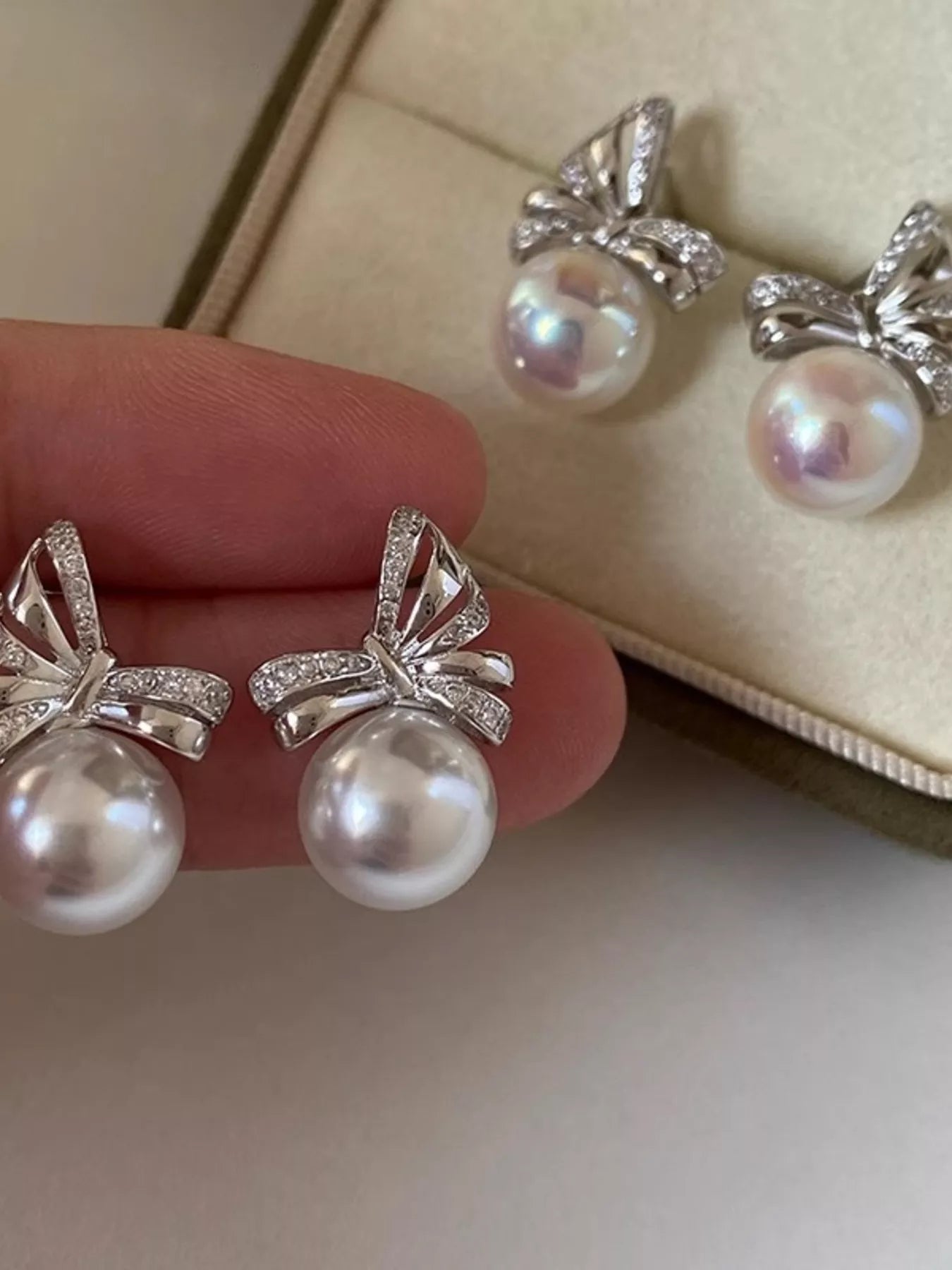 Trendsi Pearl Bowknot Drop Earrings -