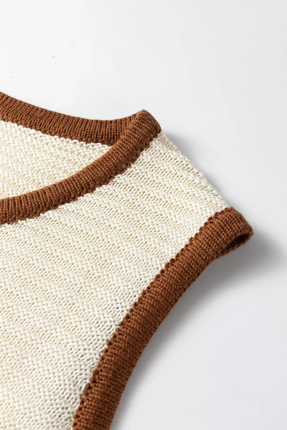Trendsi Contrast Trim Tie-Front Sweater Vest -