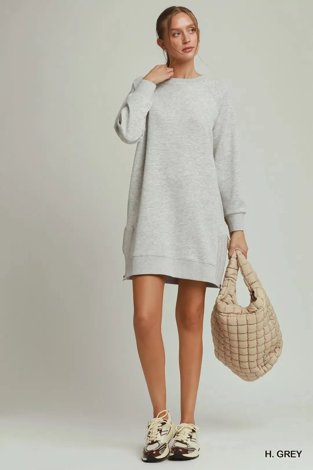 Women's apparel – product view 5