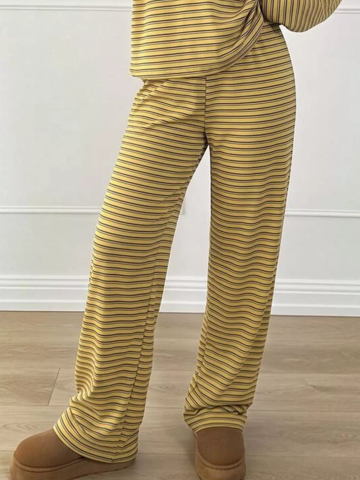 Striped Polo Top and Wide-Leg Pants Set, pants detail