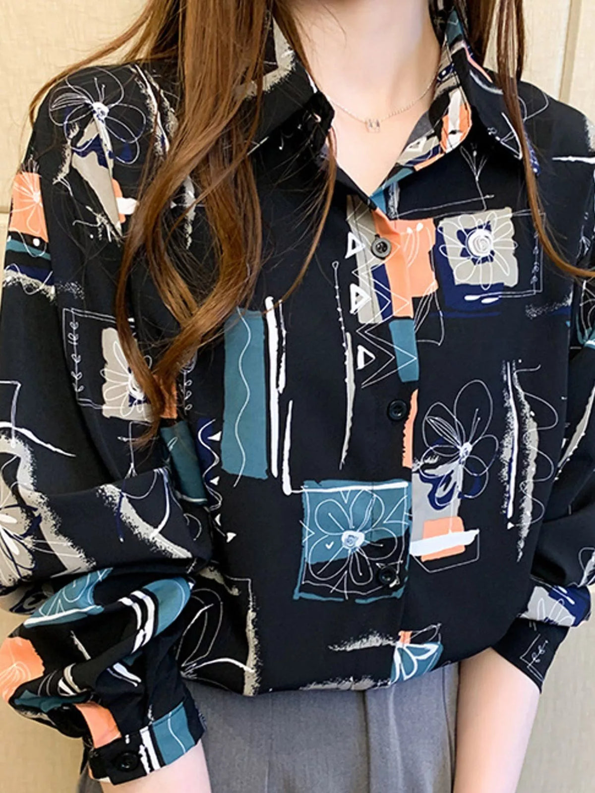 Printed Long Sleeve Button-Down Shirt in black