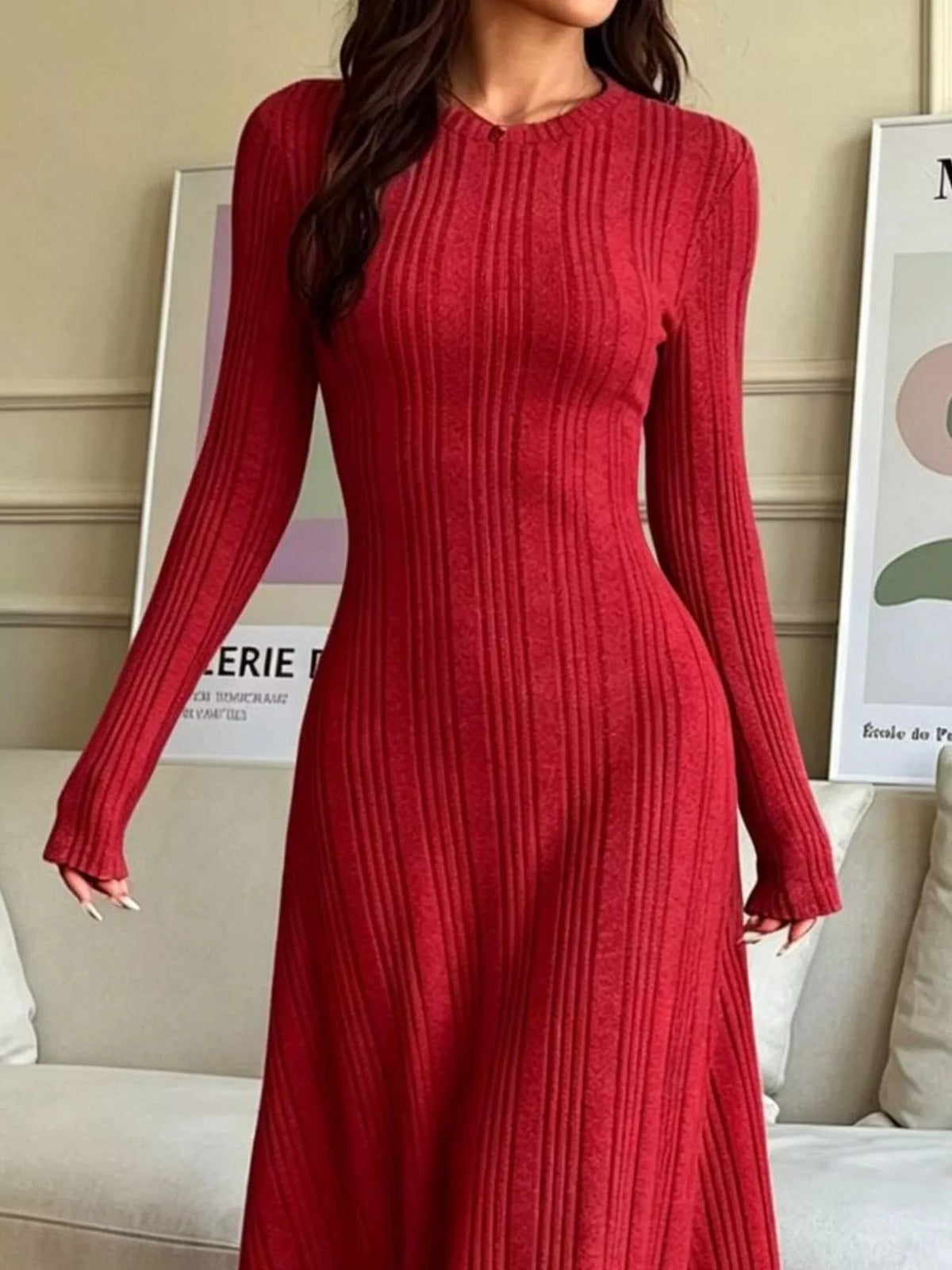 Red ribbed long-sleeve dress, bodice detail