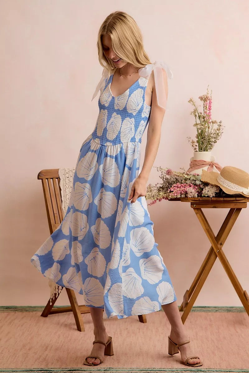 Women's apparel – product view 14