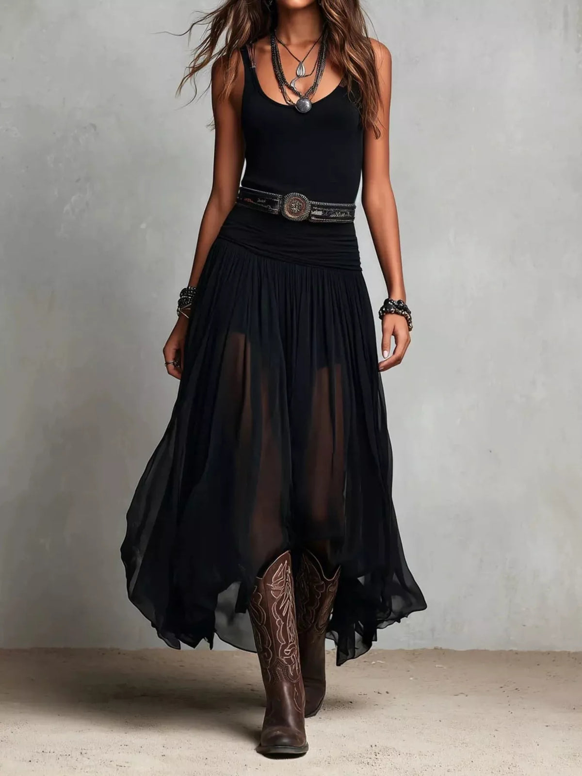 Scoop-neck sleeveless maxi dress