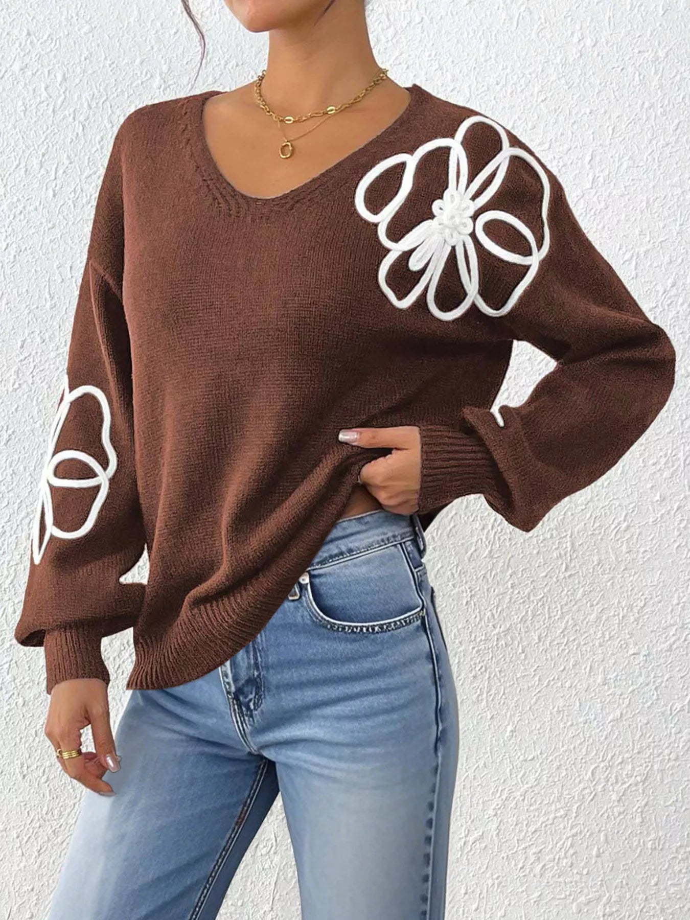 Flower V-neck dropped-shoulder sweater