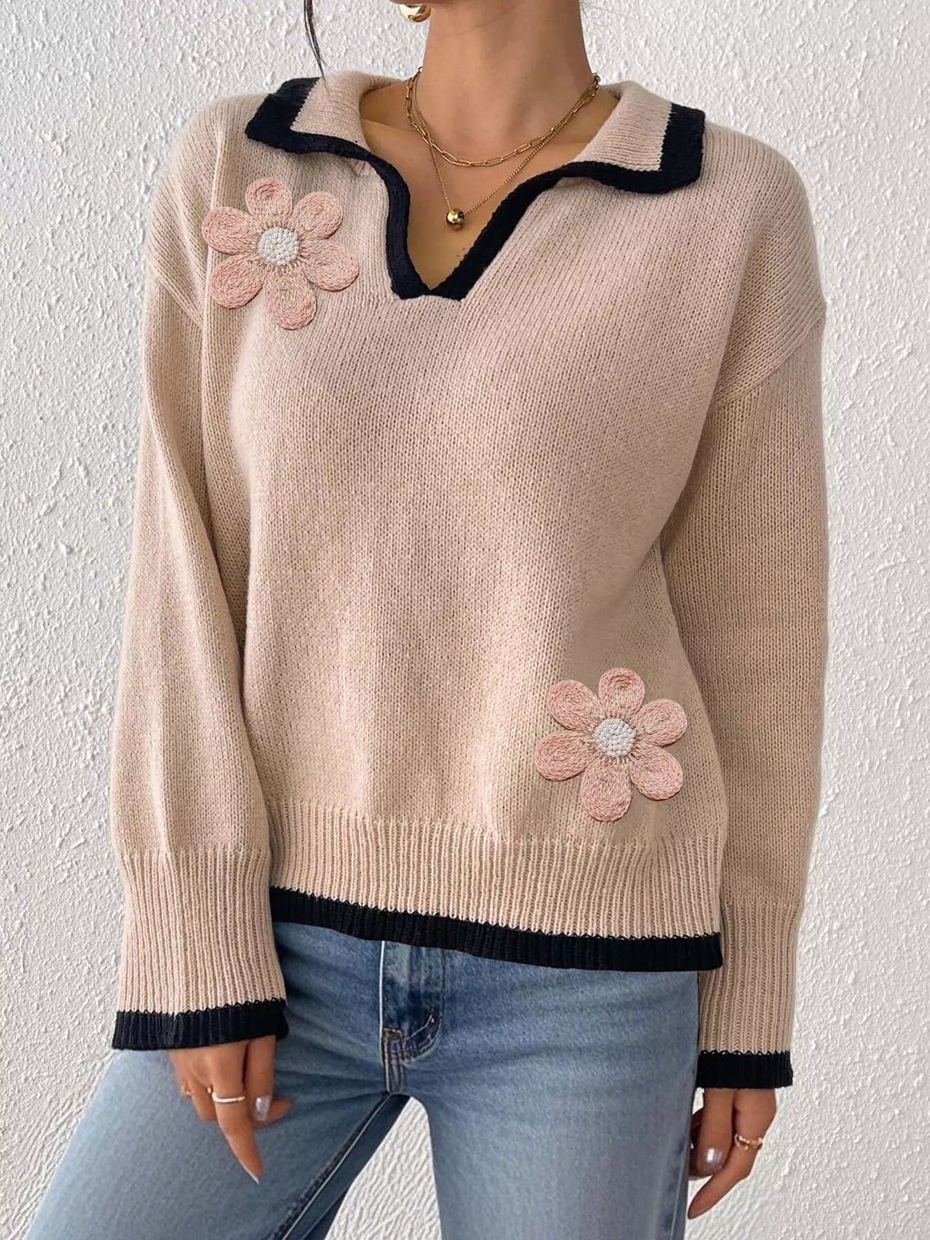 Flower contrast-trim dropped-shoulder sweater
