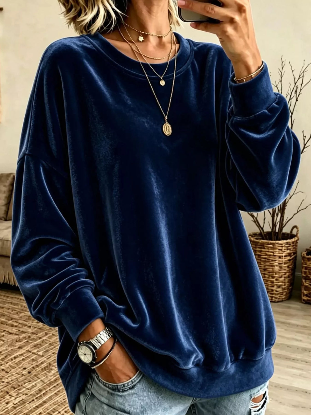 Crew-neck sweatshirt, navy front