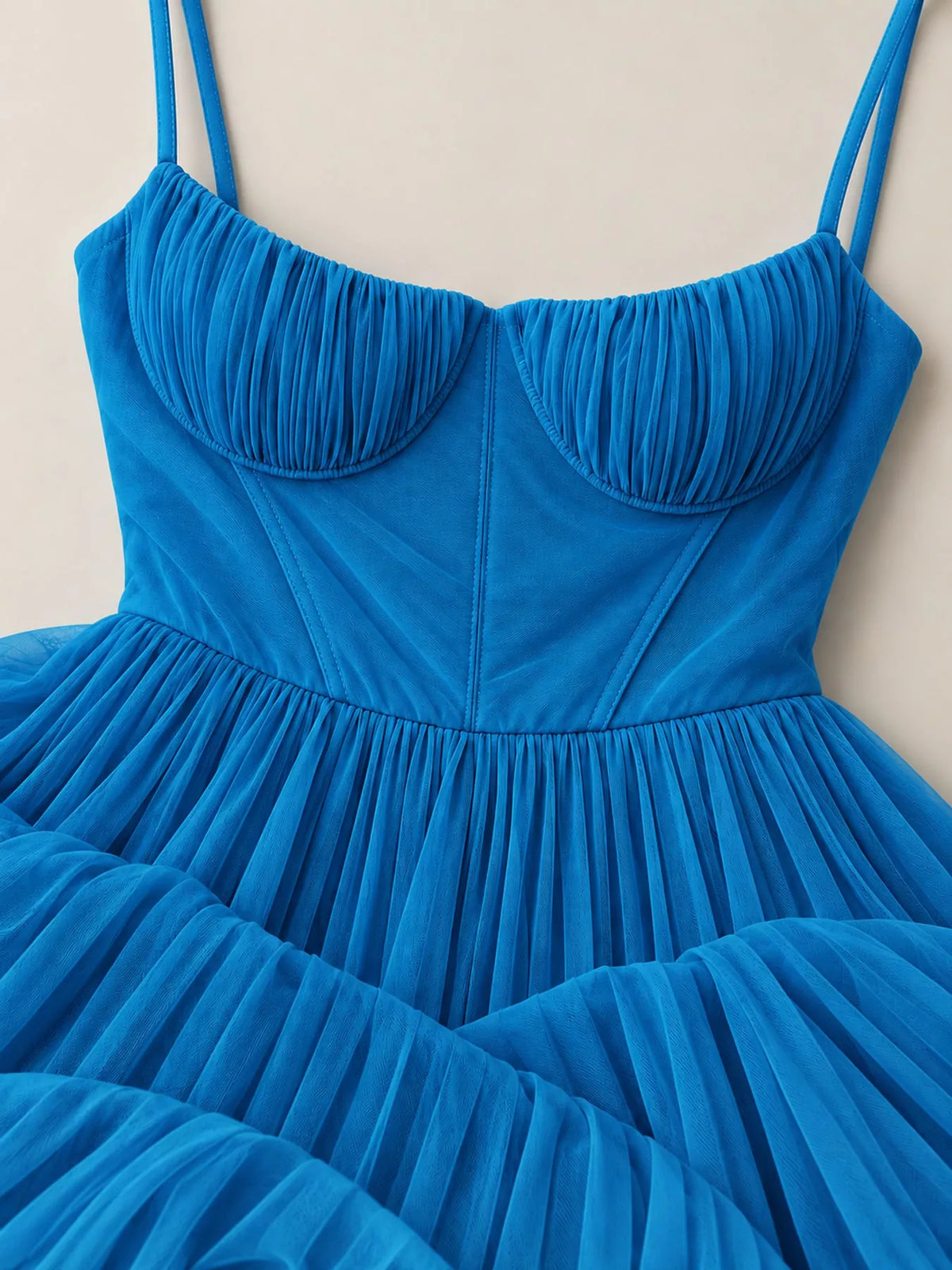 Blue pleated sweetheart neck midi dress — design and construction details