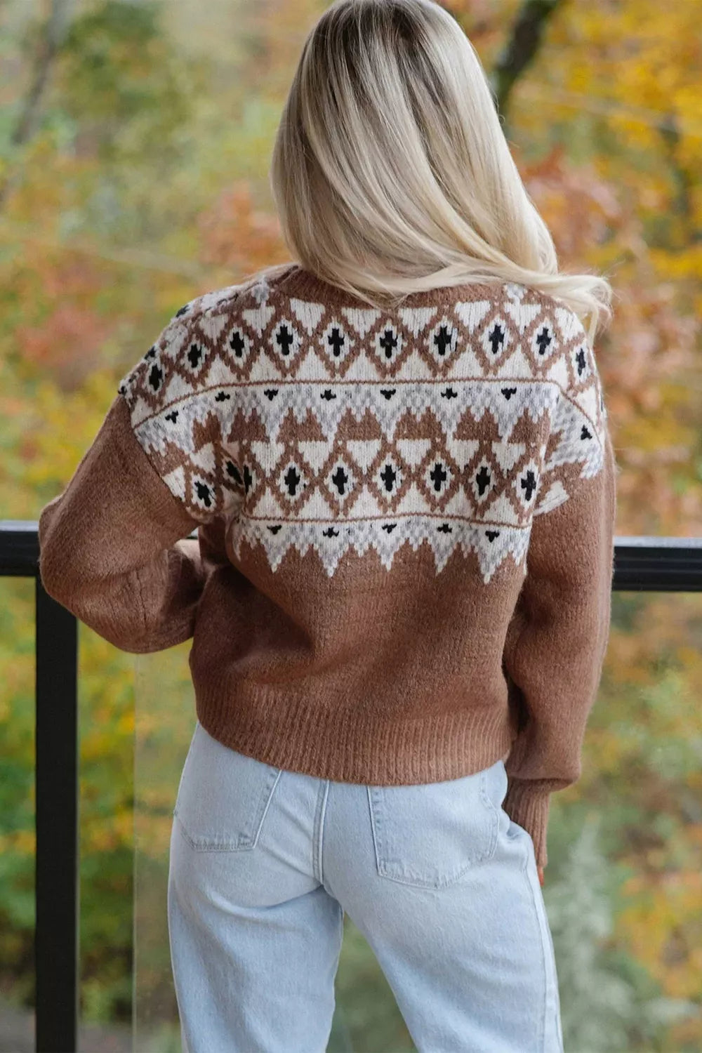 Women's Geometric Print Drop Shoulder Casual Pullover Sweater in Caramel, detail view