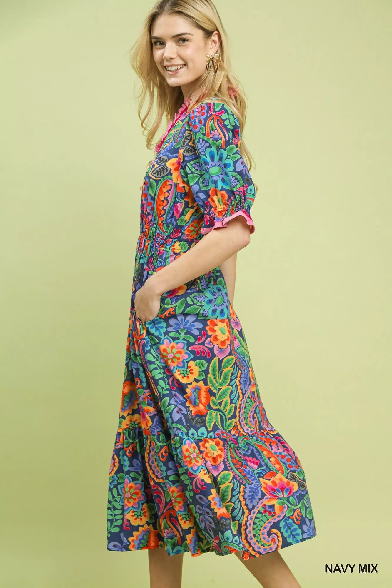 Women's apparel – product view 2