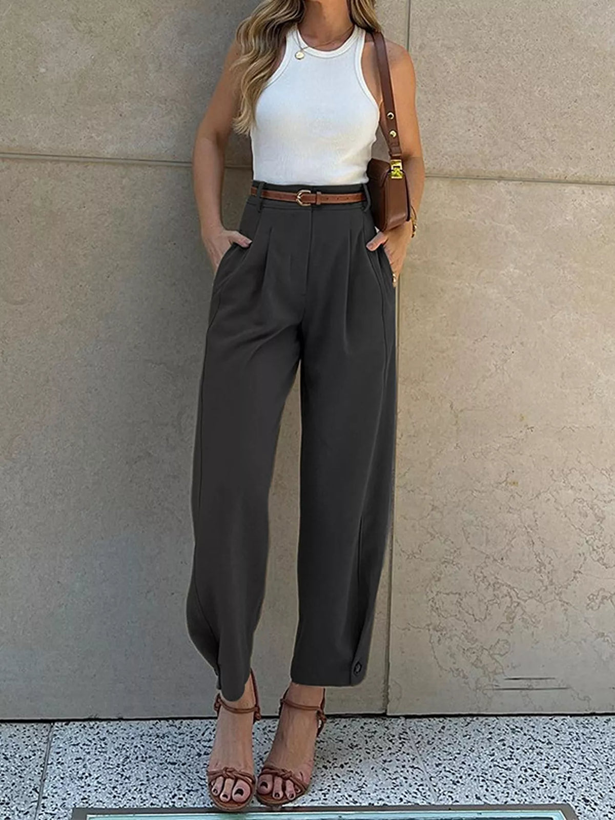 Women's pants – product view 4