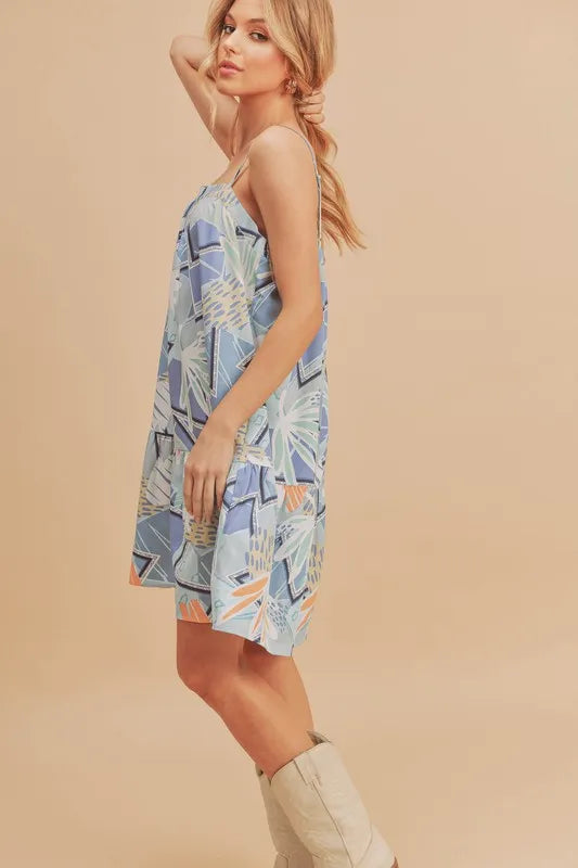 Women's apparel – product view 4