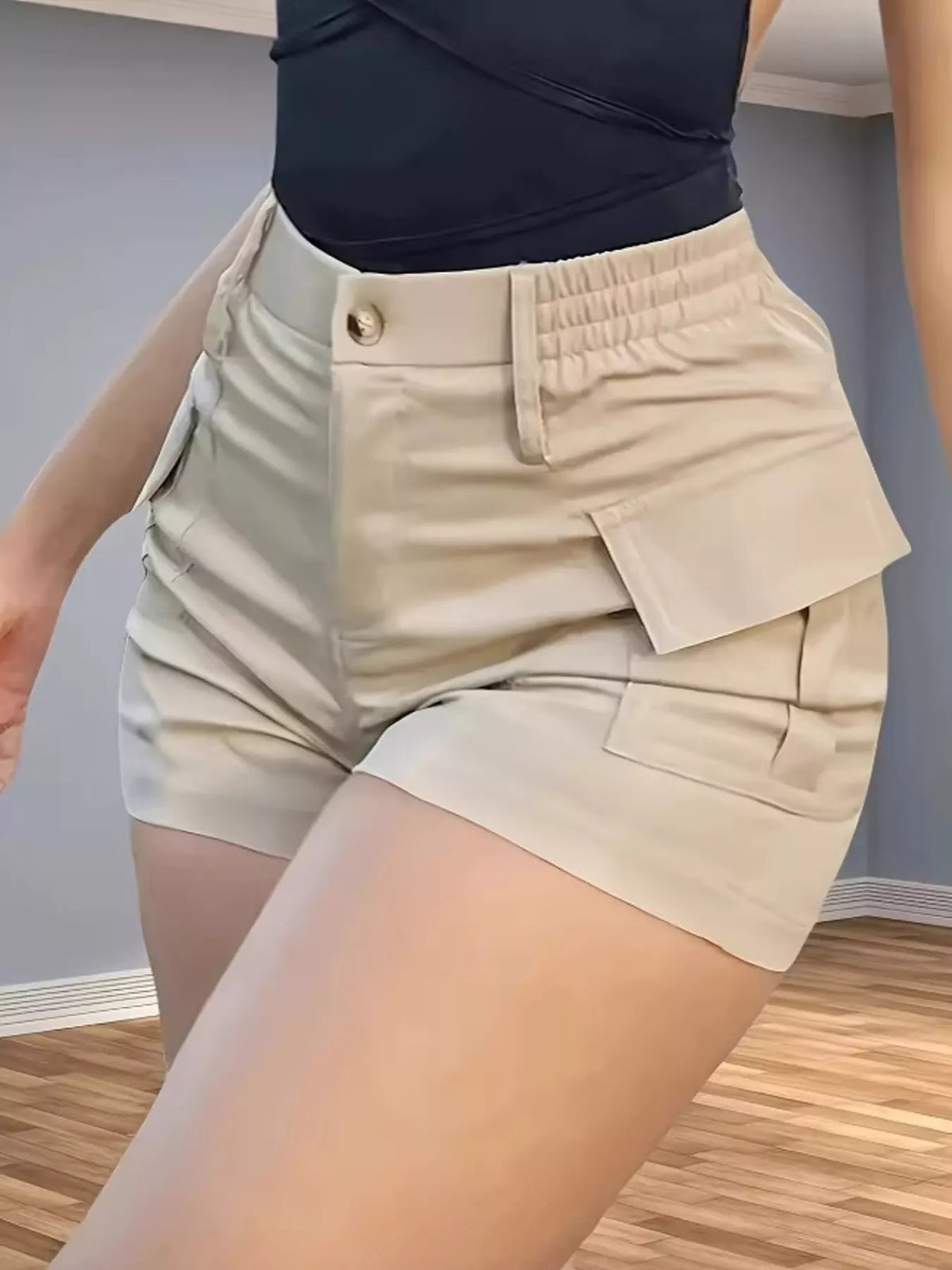 Apricot high-waisted cargo shorts