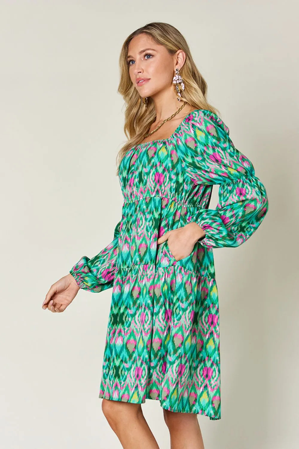 Women's apparel – product view 15