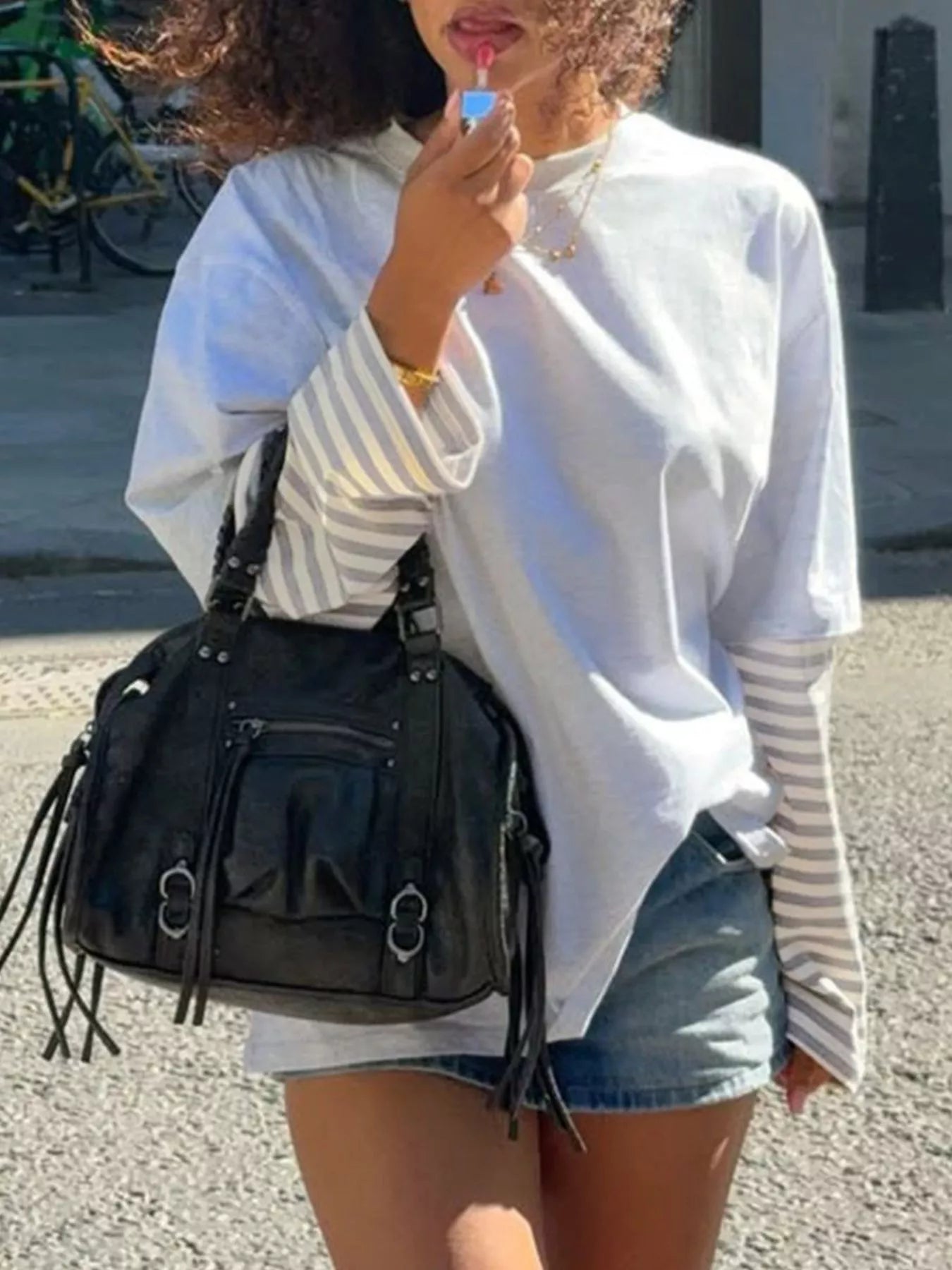 Trendsi Contrast Striped Long Sleeves T-Shirt -