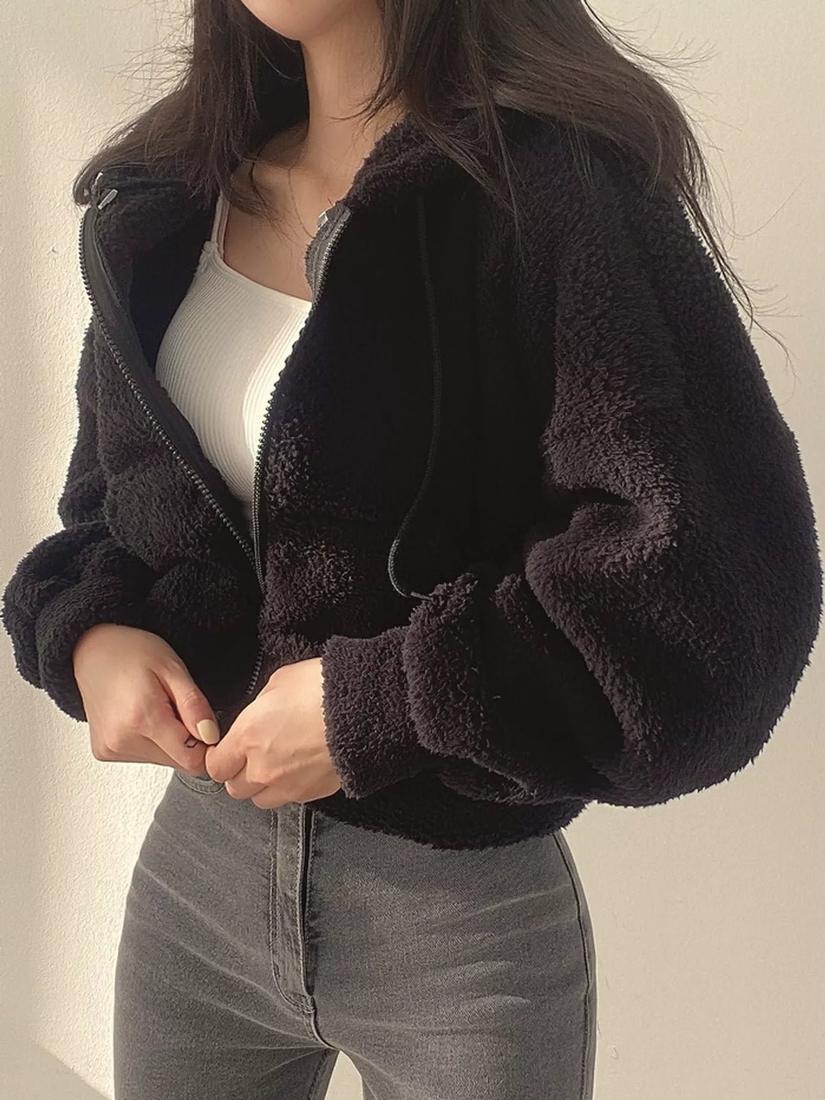 Cropped sherpa hoodie, black front