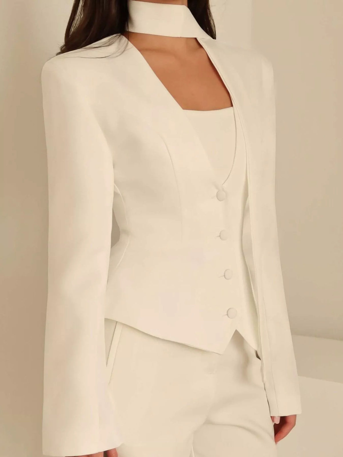 long sleeve blazer, construction and design details
