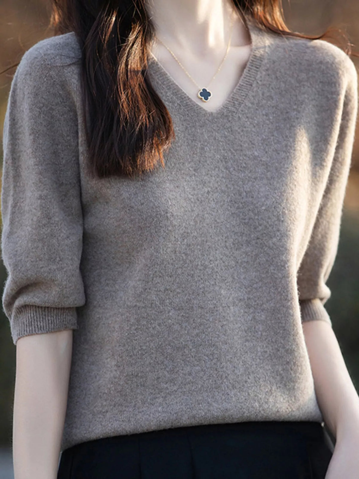 Short-sleeve sweater
