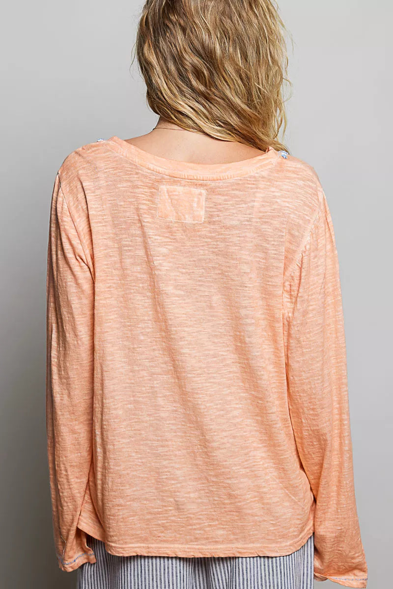 Women's top – product view 3