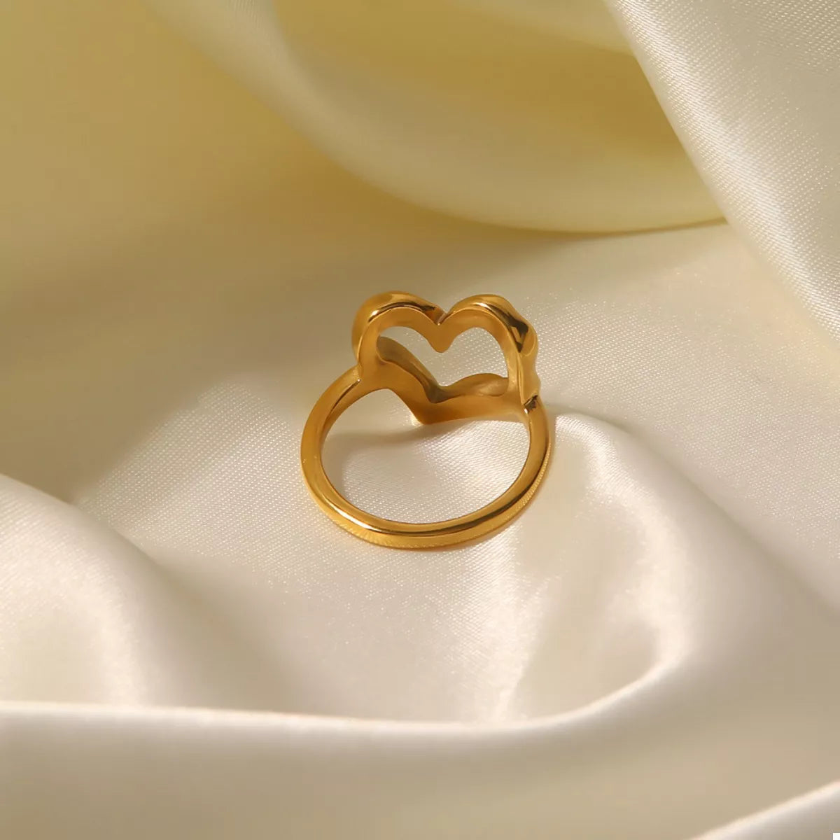 Trendsi 18K Gold-Plated Heart Ring -