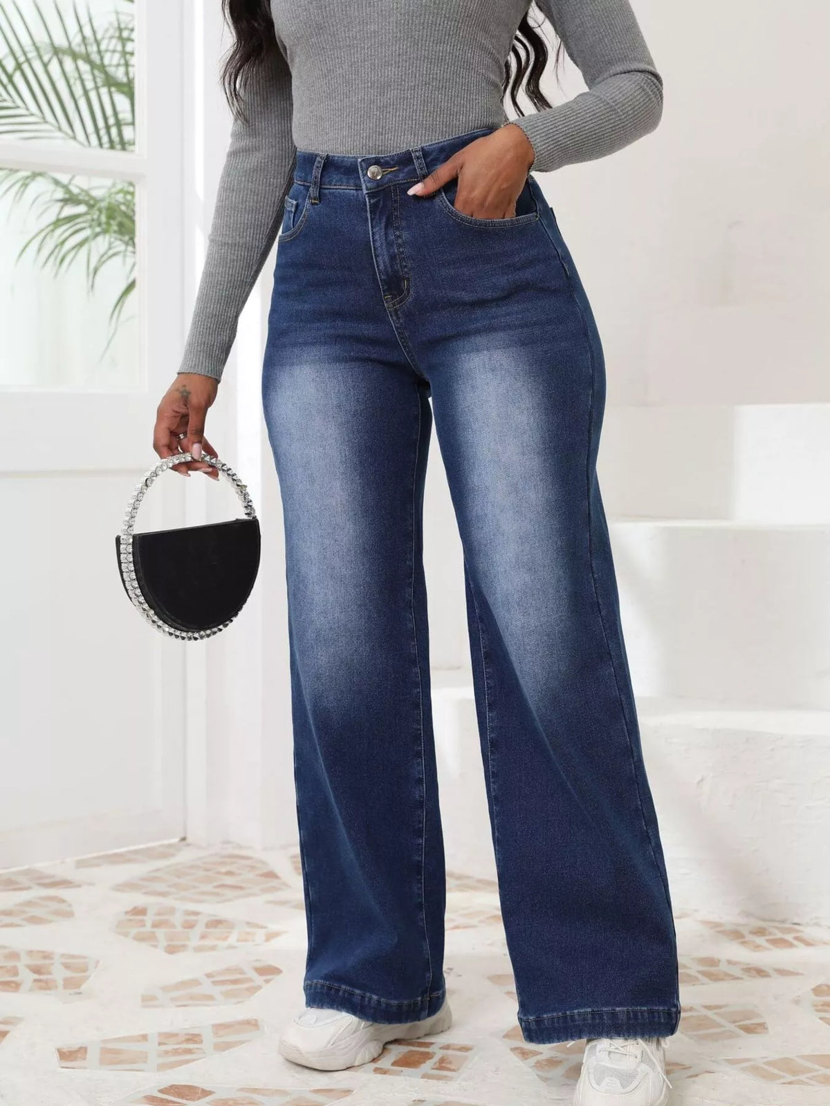 Dark blue high-waisted washed wide-leg jeans