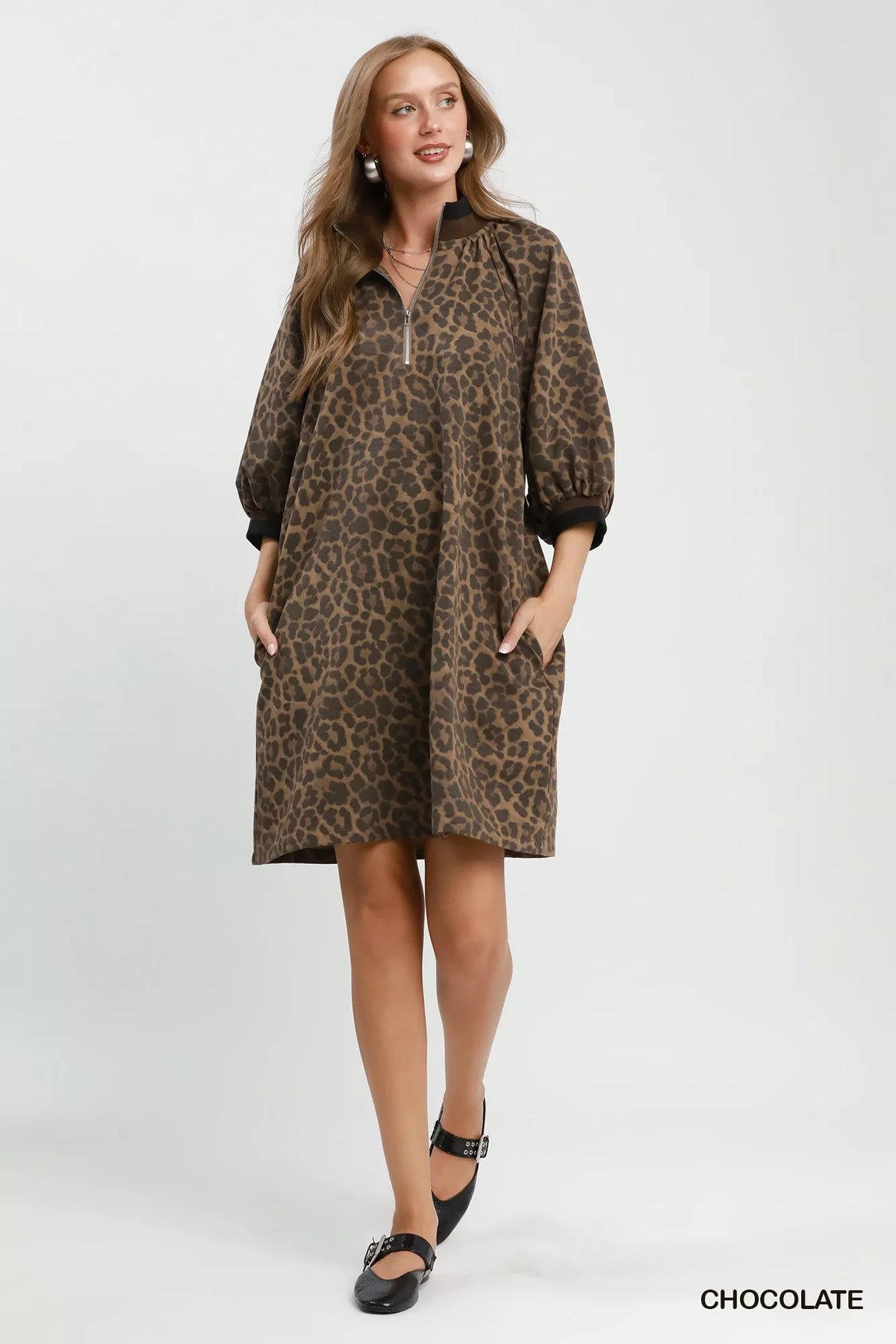 Women's apparel – product view 4