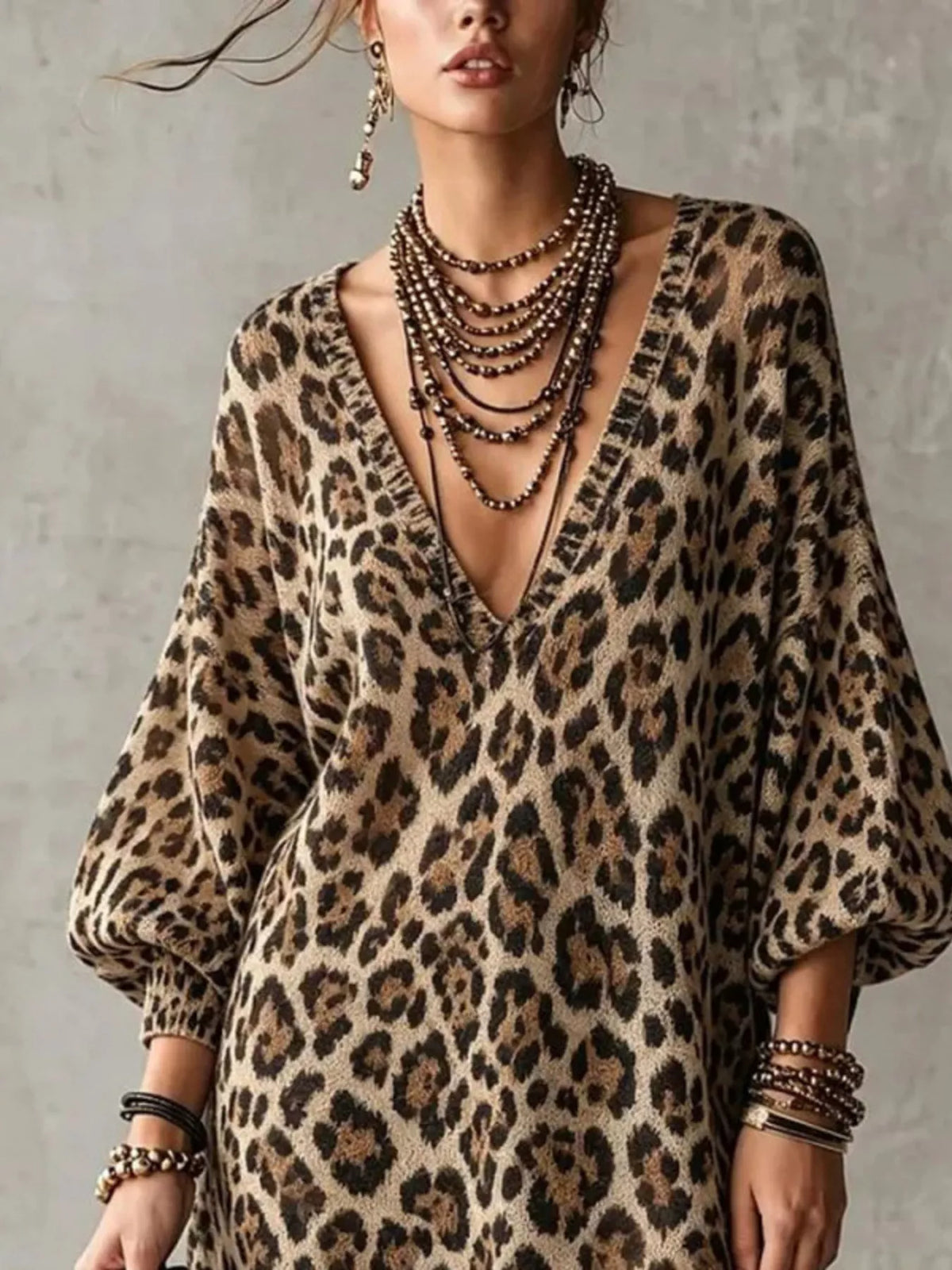 Brown leopard print leopard print v-neck dress with lace hem, V-neckline and leopard-print bodice