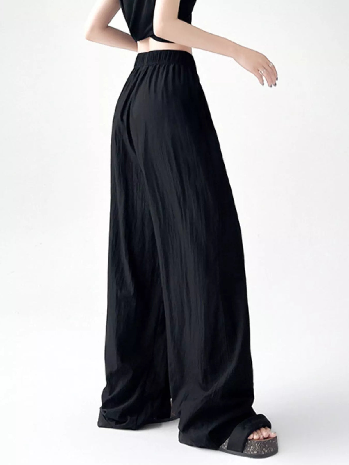 Women's High-Waisted Loose Fit Wide-Leg Casual Pants in black — side view