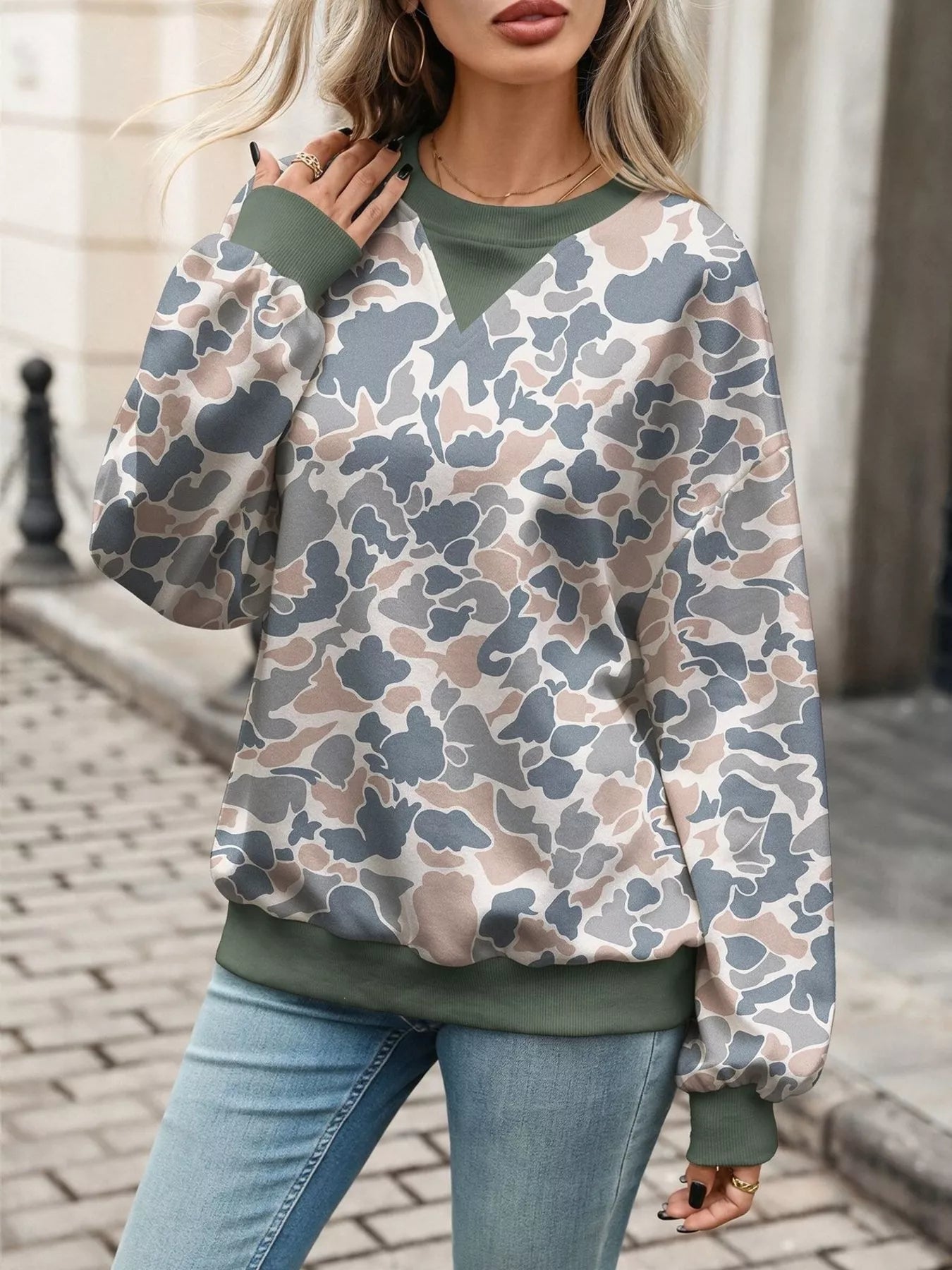 Trendsi Leaf Print Sweatshirt with Contrasting Trim -