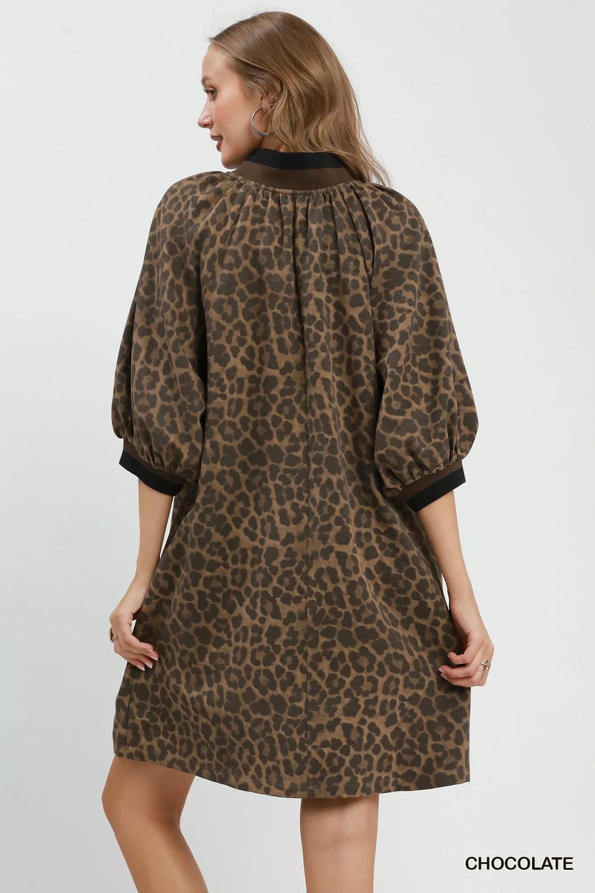 Women's apparel – product view 3