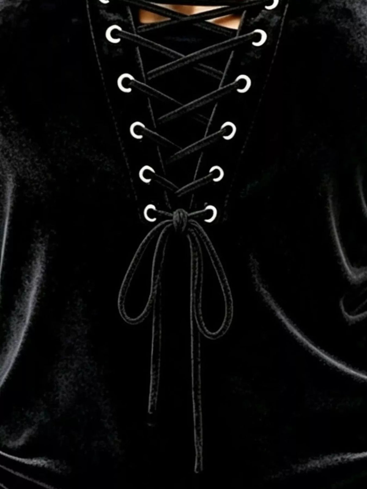 Lace-up long-sleeve slim-fit t-shirt