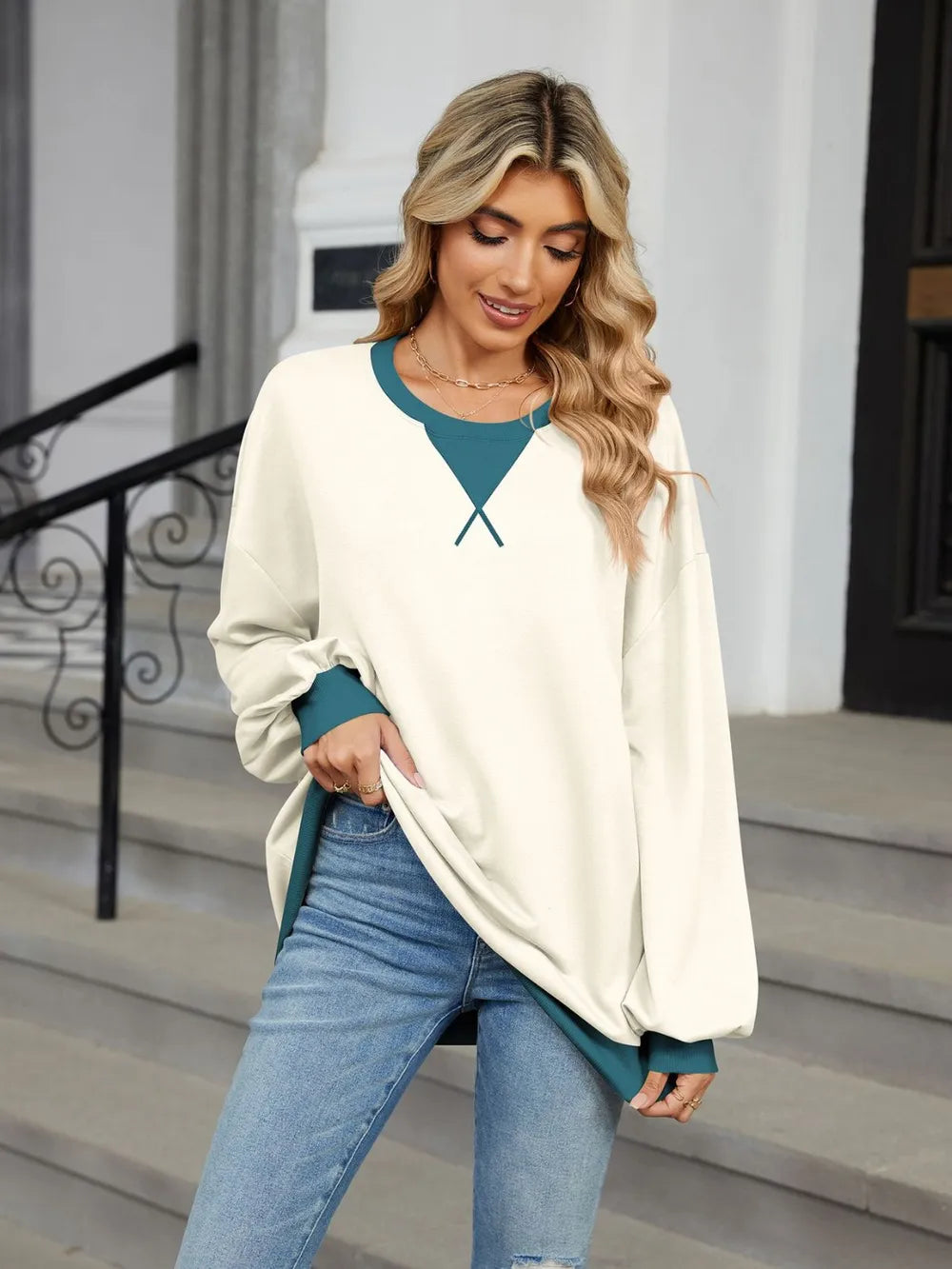 Trendsi Contrast Round Neck Long Sleeve Sweatshirt -