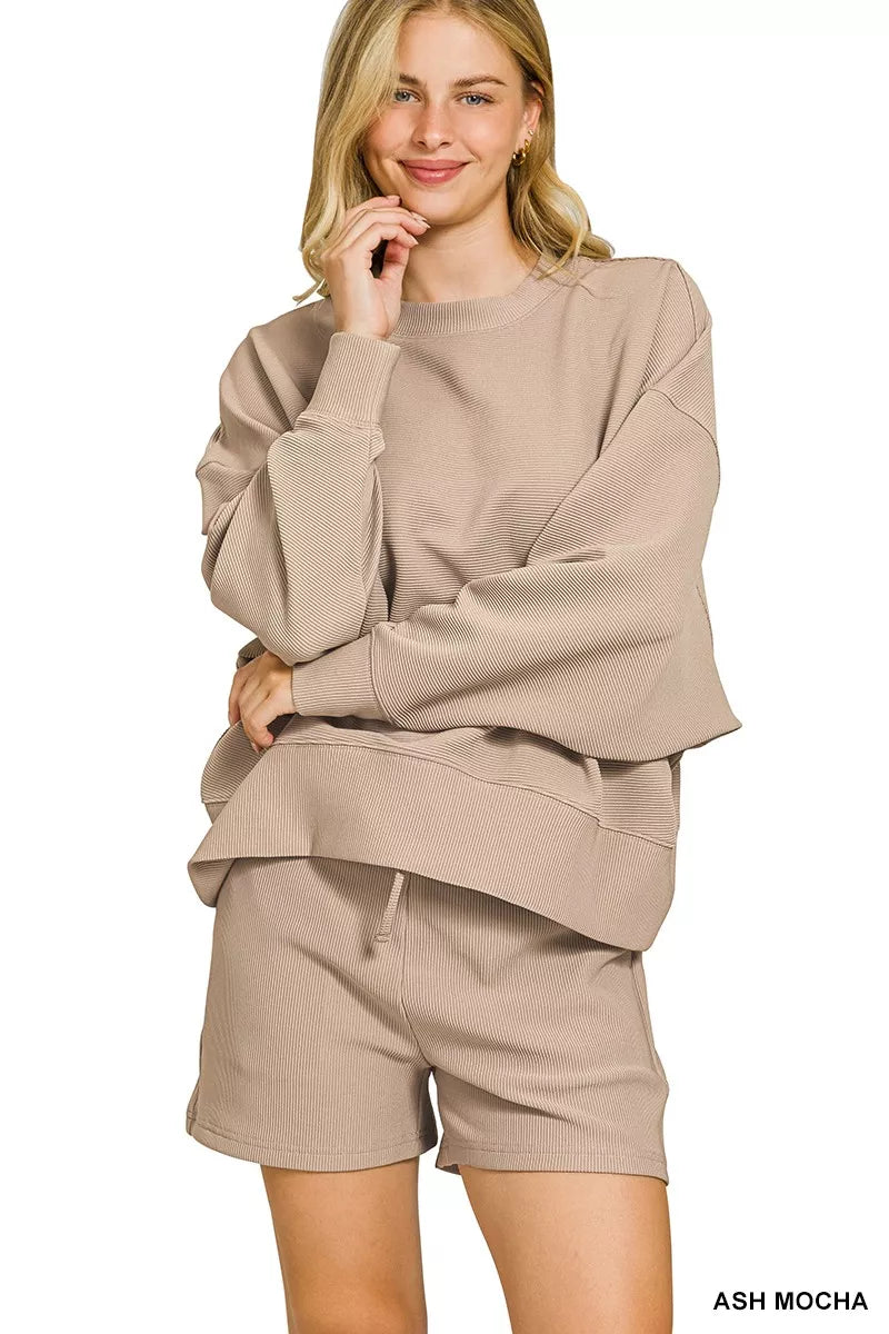 Women's clothing set – product view 1