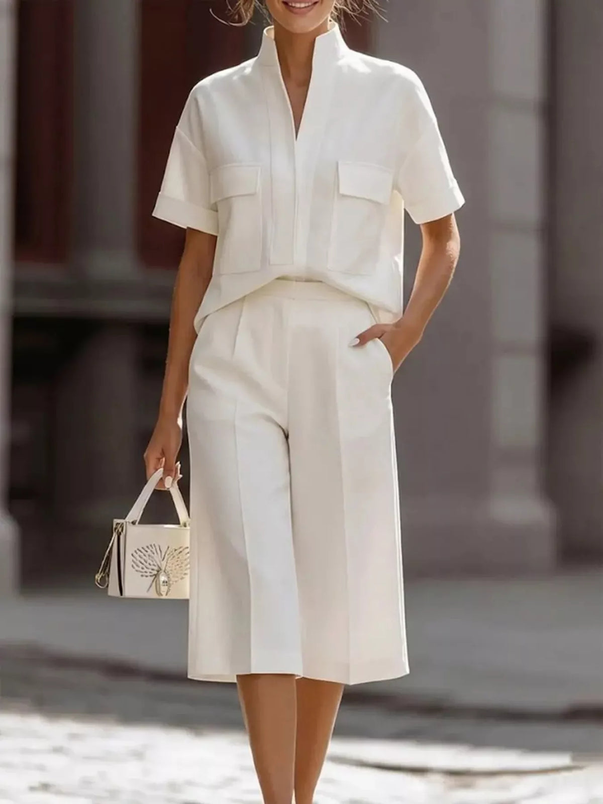 White short sleeve shirt and capris set
