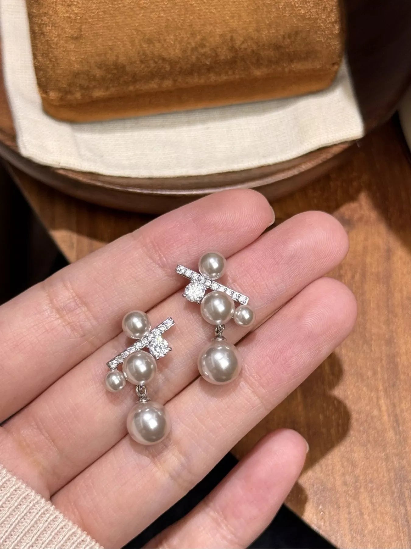 Trendsi Pearl Drop Earrings -