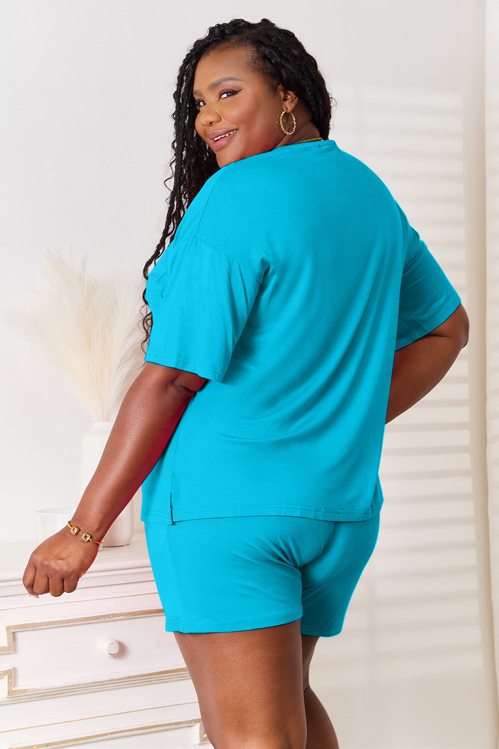 Women's clothing set – product view 4