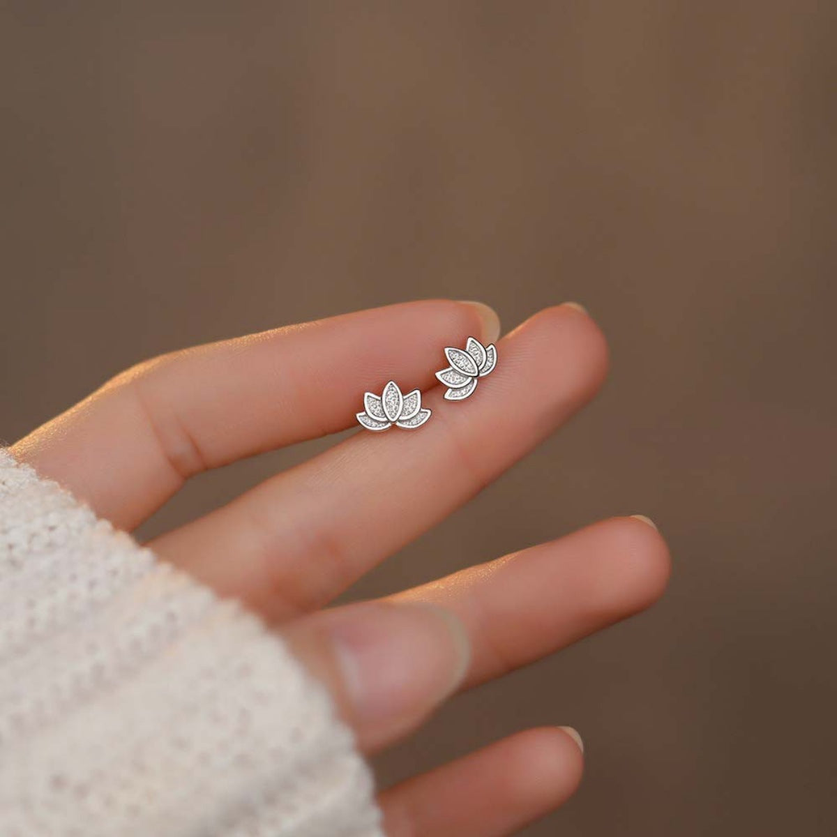 Trendsi Lotus Flower Stud Earrings -