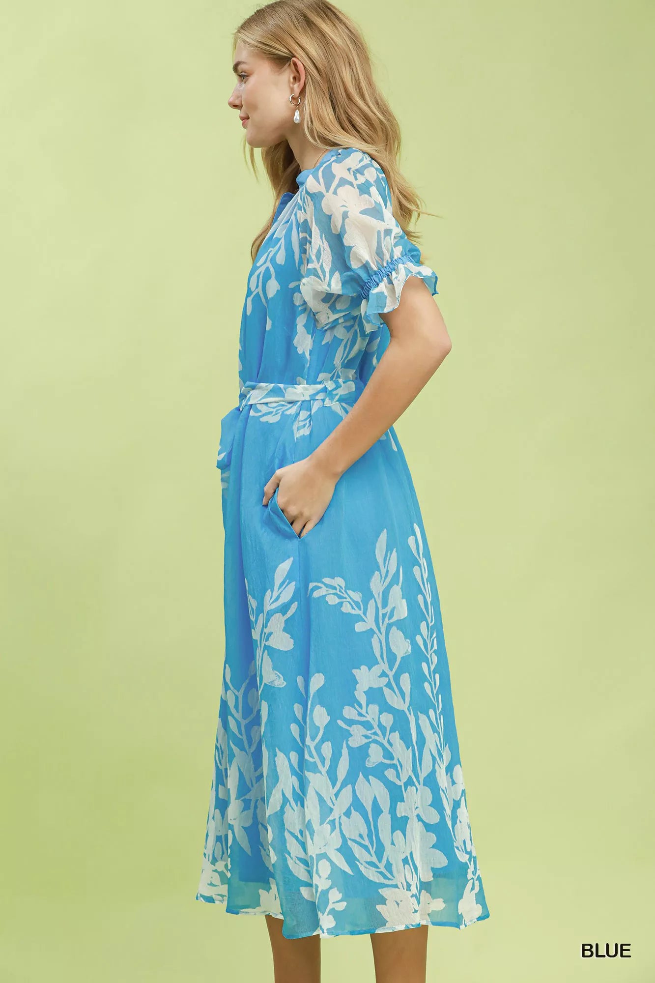 Women's apparel – product view 2