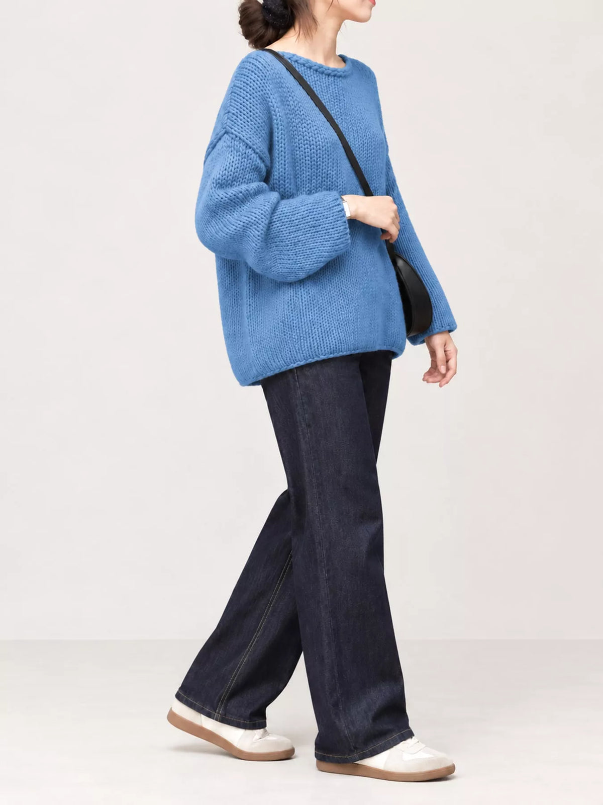 Long-sleeve sweater