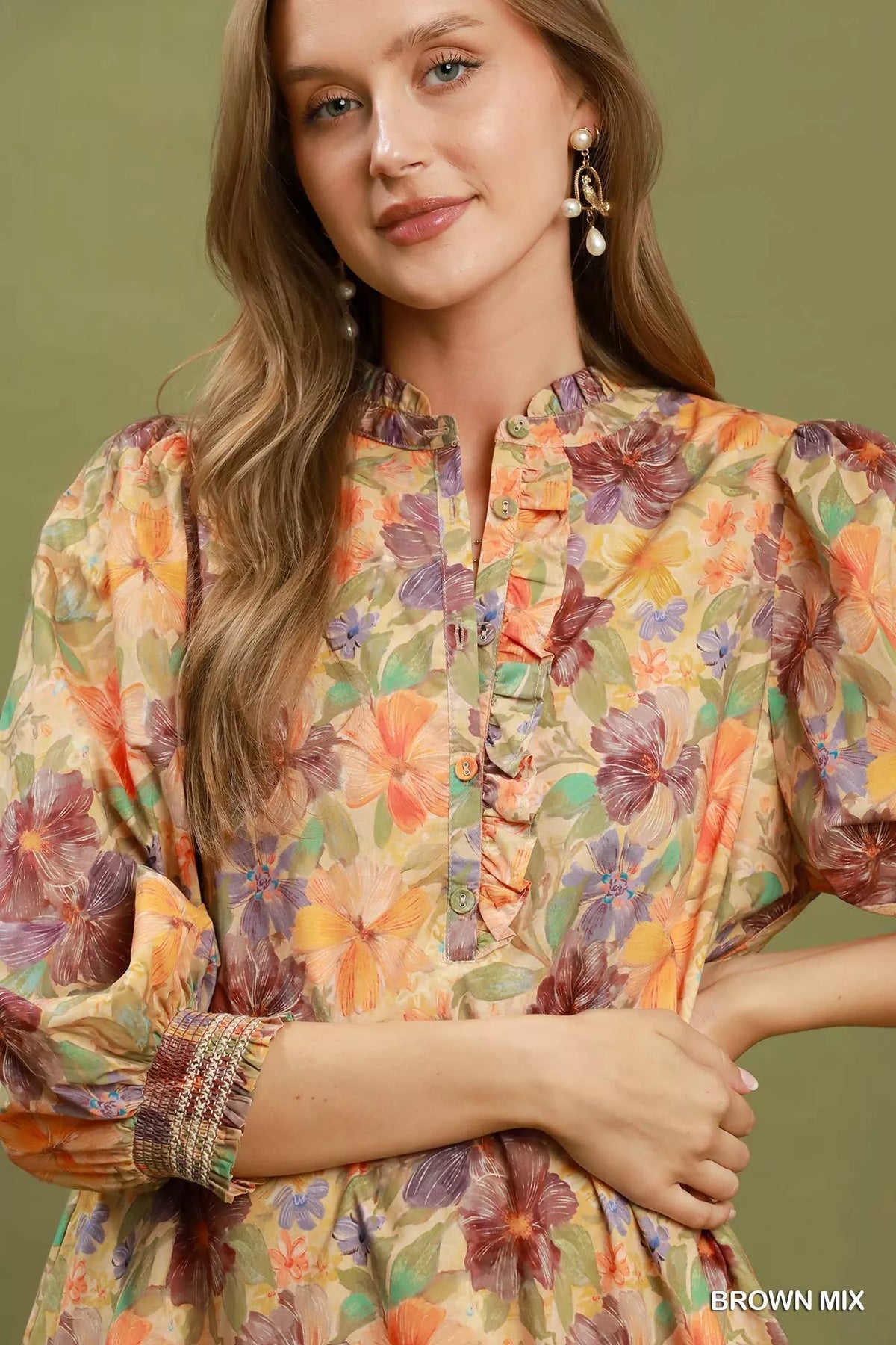 Women's apparel – product view 5