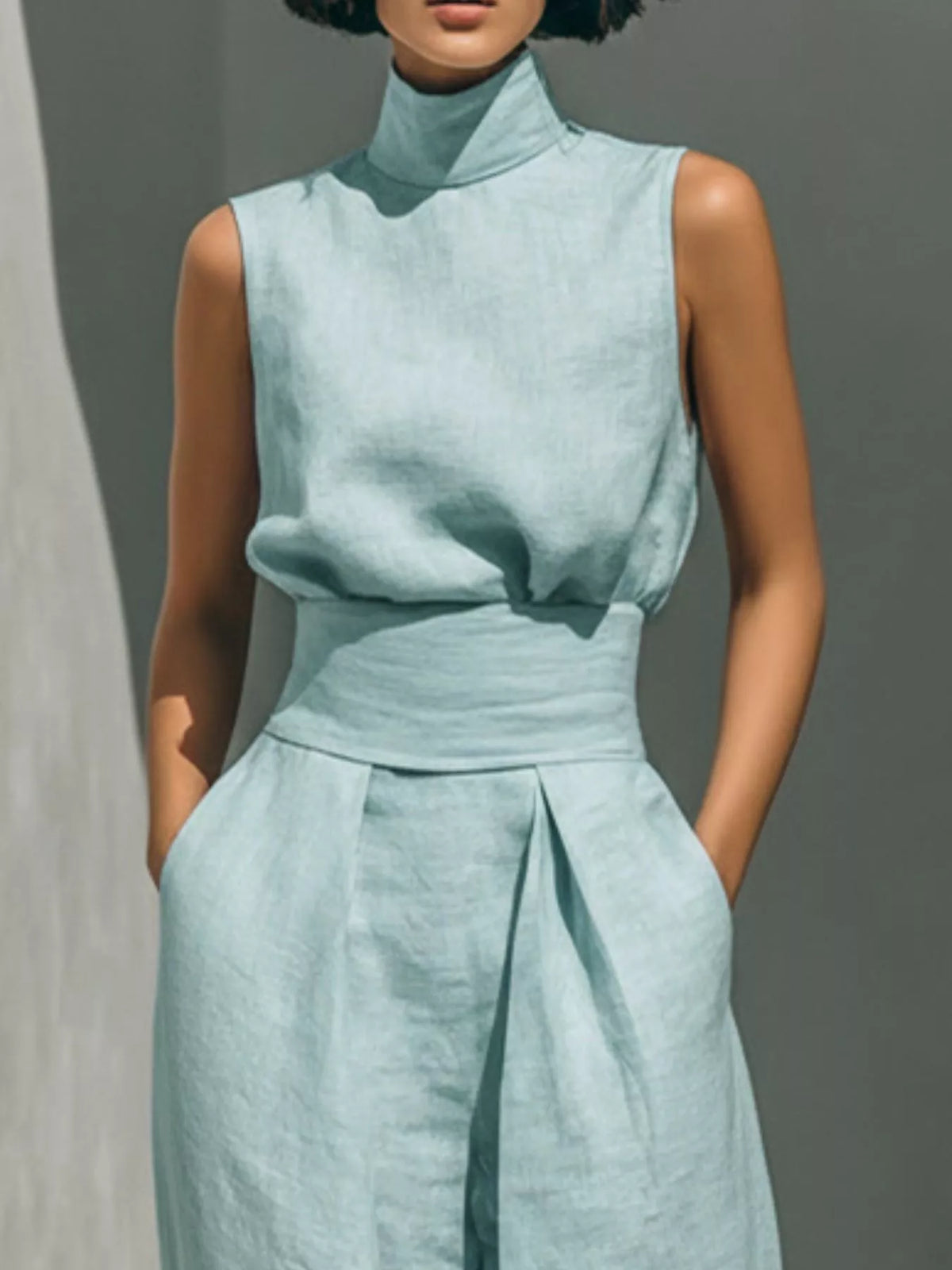 Turtleneck sleeveless top and wide-leg pants set