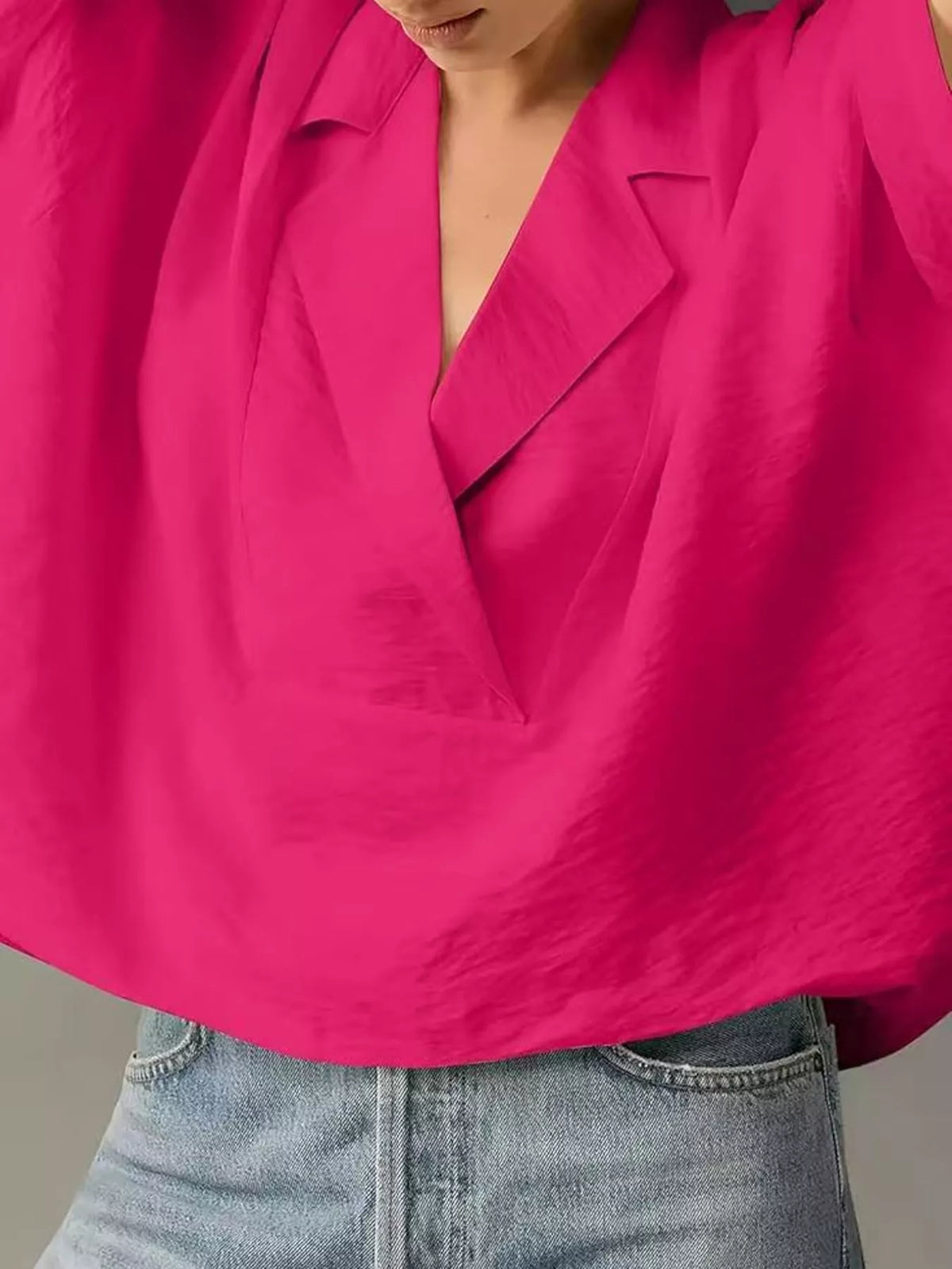 Half-sleeve blouse, pink lapel close up