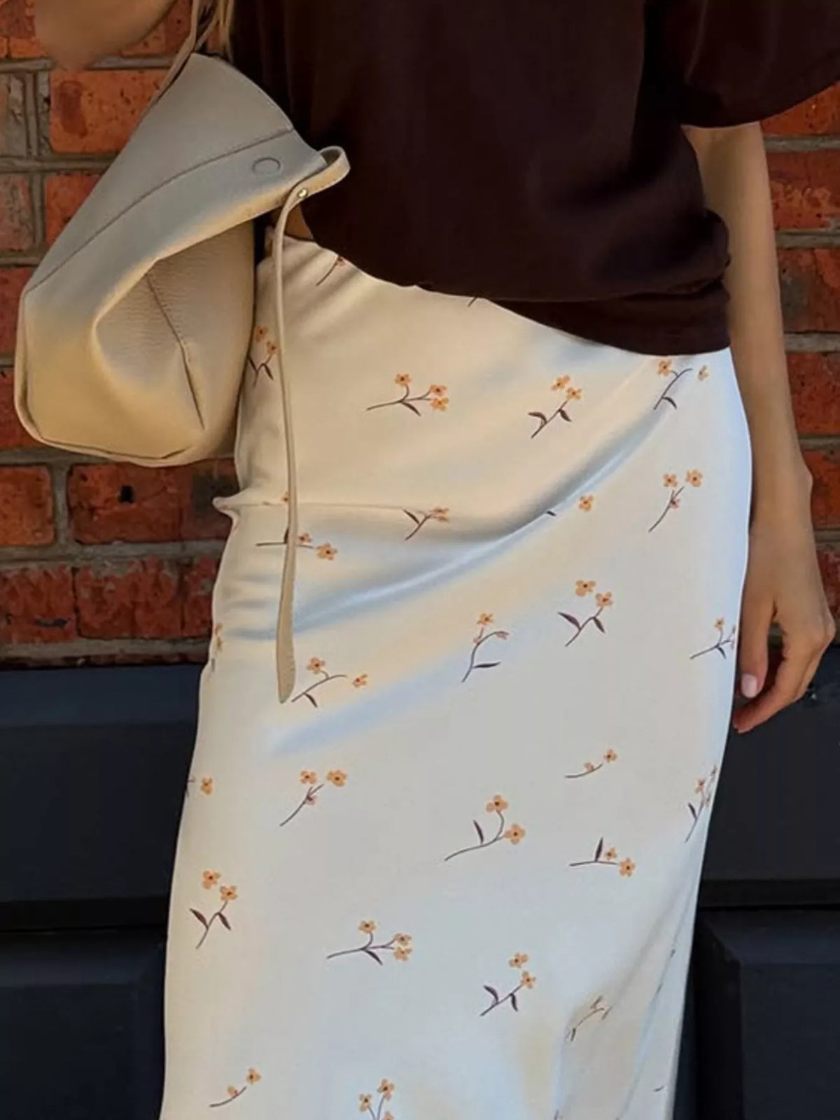 Trendsi Floral Print Satin Skirt -